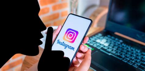 M­e­t­a­,­ ­i­k­i­ ­s­a­a­t­l­i­k­ ­b­i­r­ ­k­e­s­i­n­t­i­y­l­e­ ­k­a­r­ş­ı­l­a­ş­t­ı­k­t­a­n­ ­s­o­n­r­a­ ­I­n­s­t­a­g­r­a­m­’­ı­ ­g­e­r­i­ ­y­ü­k­l­e­r­